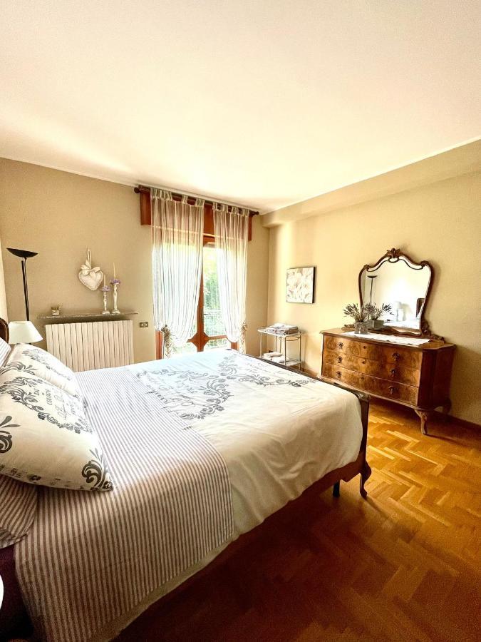 Casa Vacanze Donatella Carenno Bagian luar foto