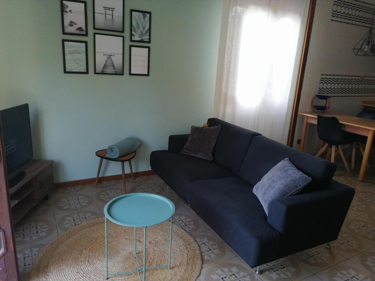 Casa Vacanze Donatella Carenno Bagian luar foto