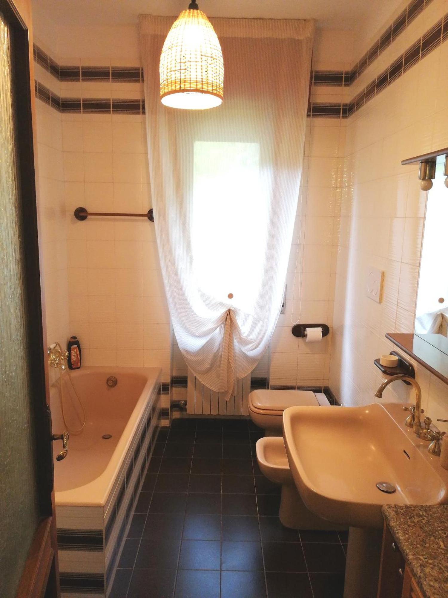 Casa Vacanze Donatella Carenno Bagian luar foto